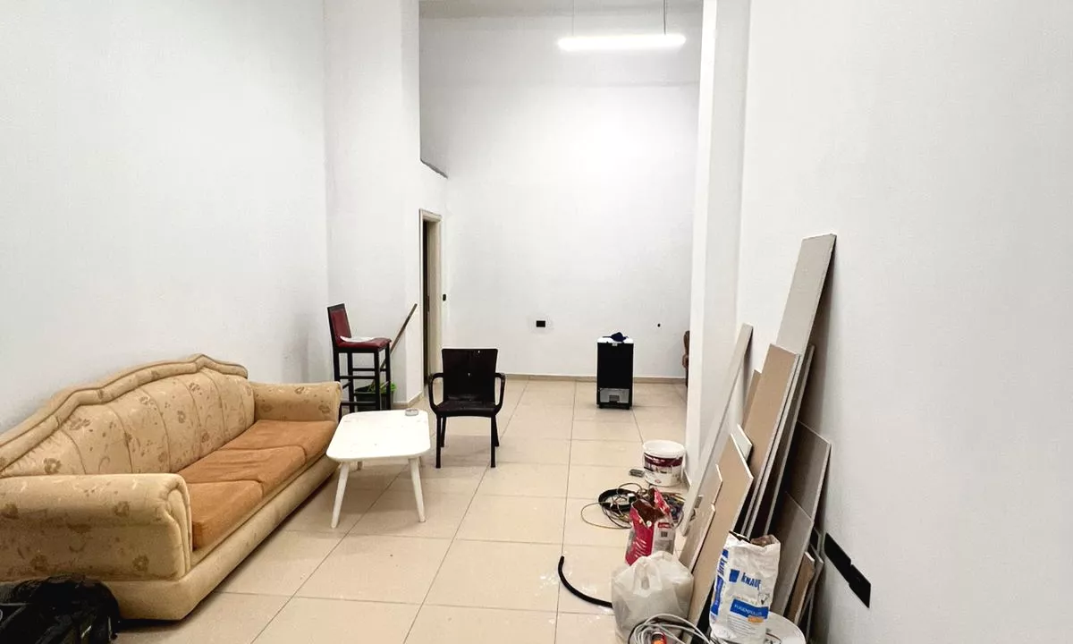 Jepet me qera ambjent biznesi ne Astir