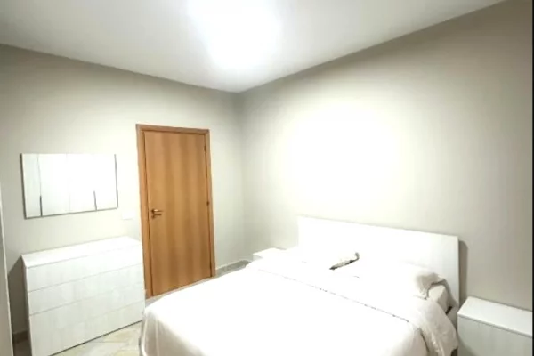 Shtepi me qera Apartament ne Tirane, 1+1, Mobilimi E mobiluar, Pagesa 600  Euro.