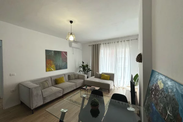 House for Rent 1+1 in Tirana - 450 Euro