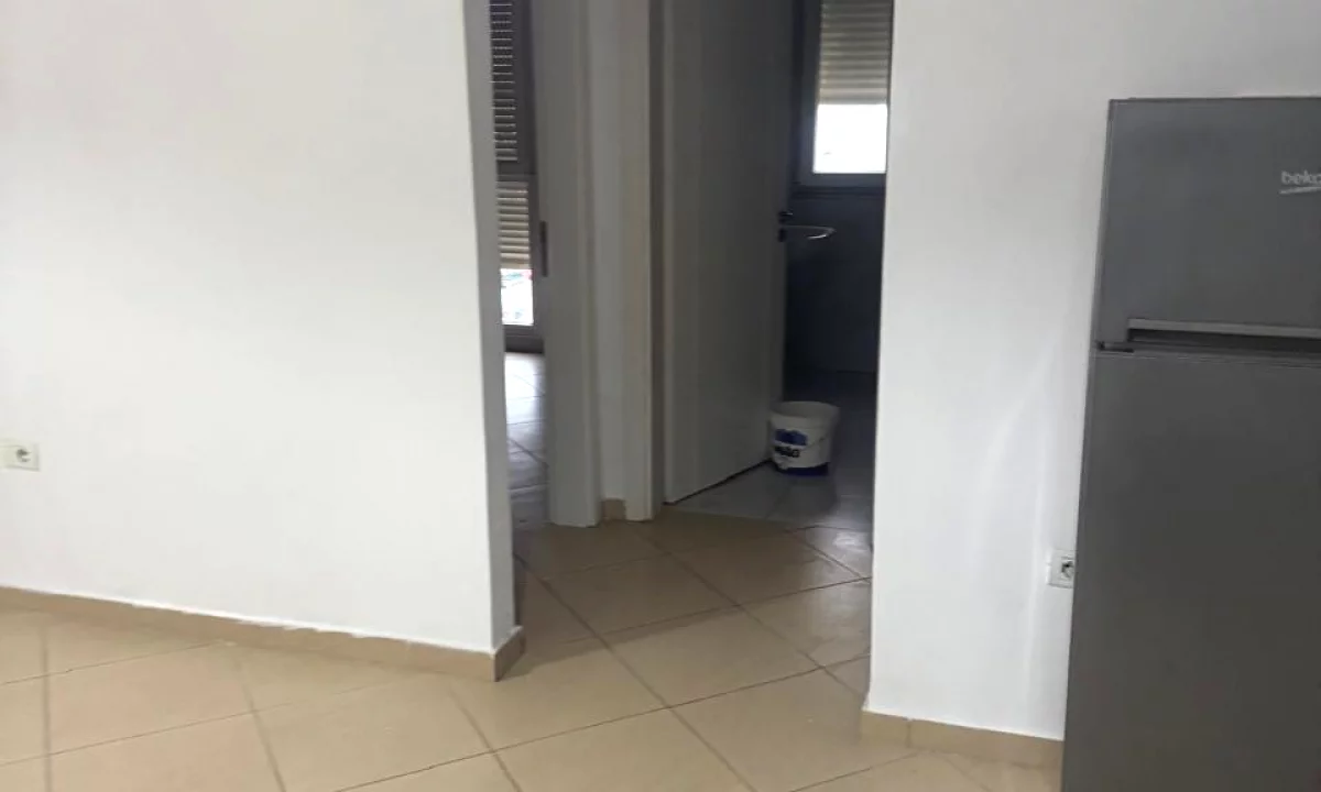 Apartment for rent in Tirana 1+1, Emty