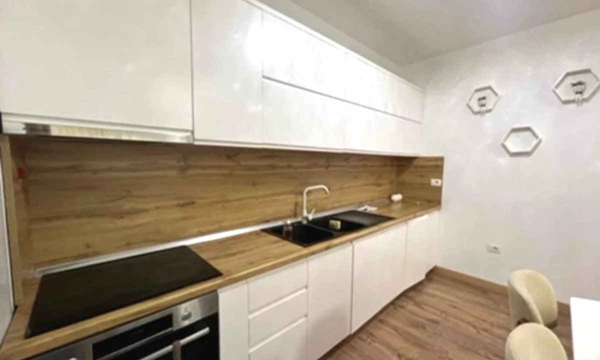 Apartment for rent in Tirana 2+1, Furnished