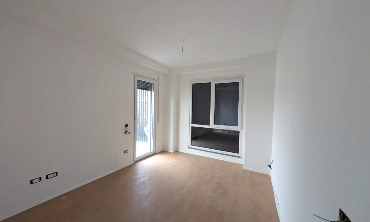 Jepet me qera apartament 2+1+2 per zyra ne Don Bosko ! 