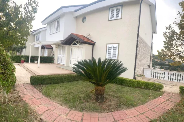 House for Rent 4+1 in Tirana - 1,500 Euro