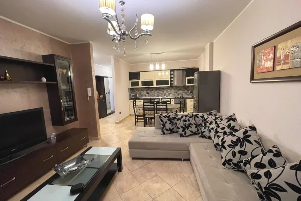 Jepet me qera apartament 2+1+2 Ish Profarma      I PA BANUAR !