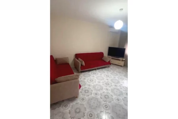 House for Rent 1+1 in Tirana - 45,000 Leke