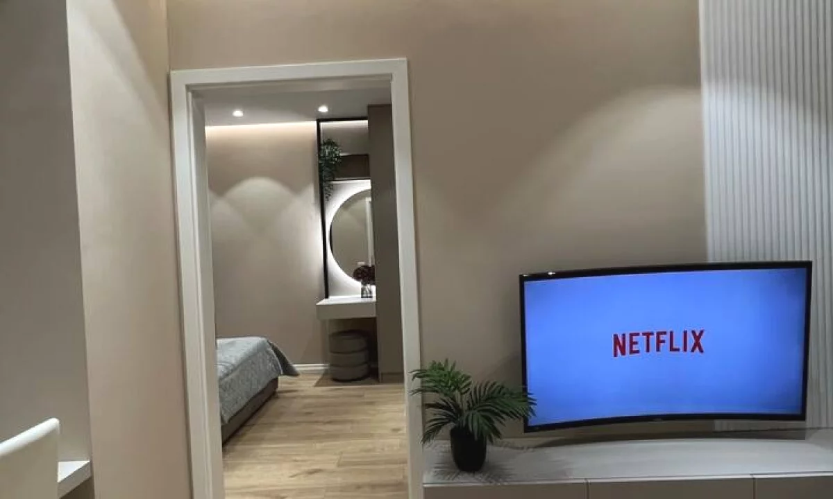 Appartamento in affitto a Tirana 1+1, Arredato