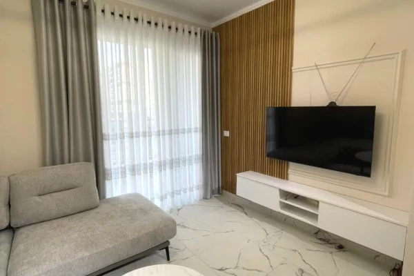 Shtepi me qera Apartament ne Tirane, 1+1, Mobilimi E mobiluar, Pagesa 40,000  Leke.