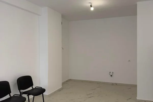 House for Rent 1+1 in Tirana - 50,000 Leke