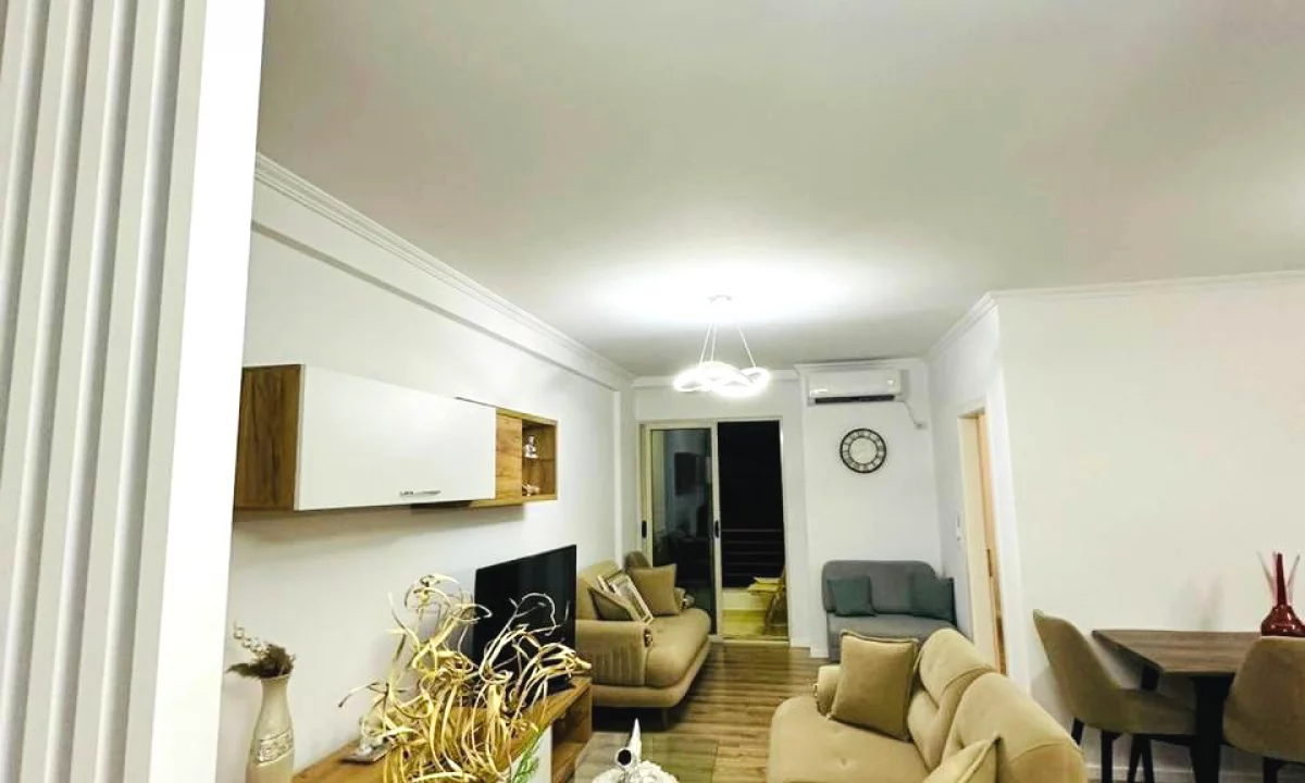Apartment for rent in Tirana 1+1, Furnished