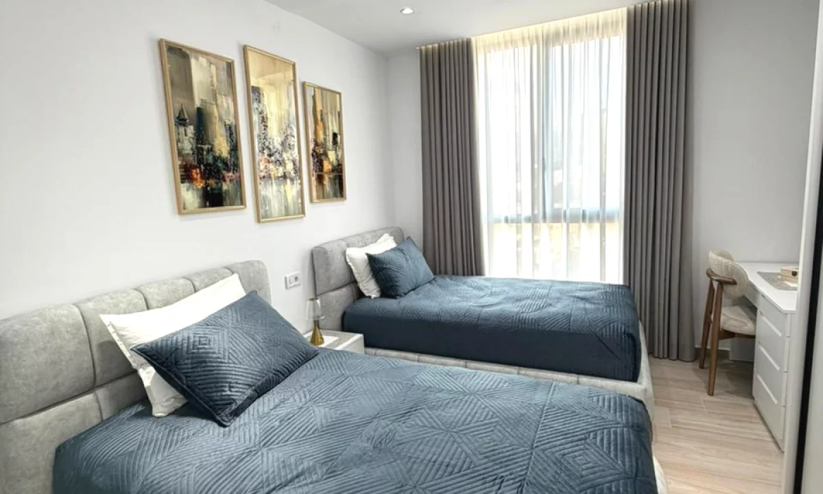 Appartamento in affitto a Tirana 2+1, Arredato