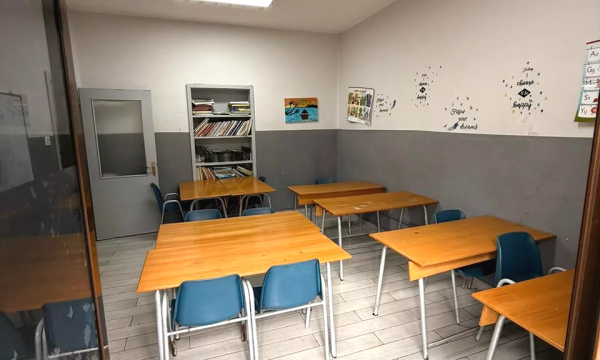 Jepet me qera apartament per zyra tek Stadiumi Dinamo !