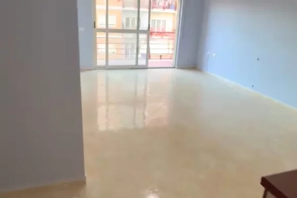 Shtepi me qera 2+1 ne Tirane - 55,000 Leke