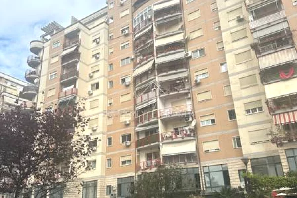Shtepi ne shitje 2+1 ne Tirane - 700 Euro