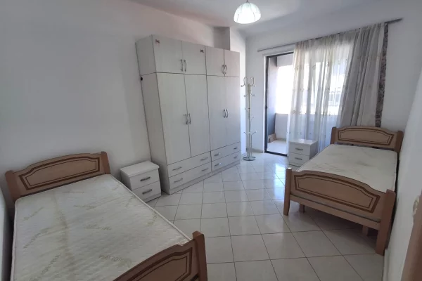 Shtepi me qera 1+1 ne Tirane - 350 Euro
