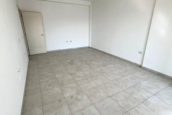 Shitet  apartamenti 3+1+2+2 tek Vega,Casa Italia!