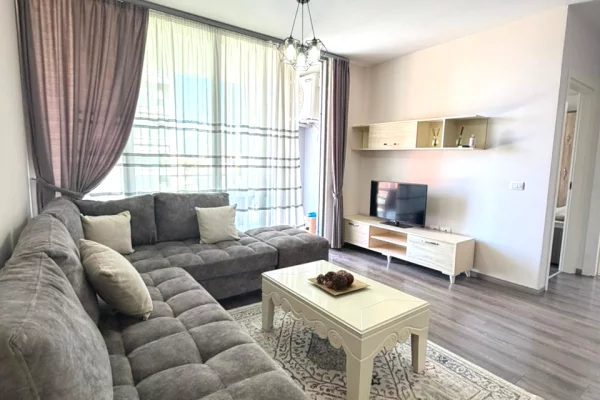 Jepet me qera apartament 2+1+2 Tek Fiori Di Bosko !