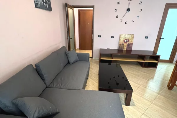 Jepet me qera apartament 1+1  QSUT!
