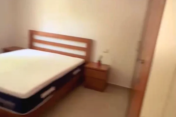 Shtepi me qera Apartament ne Tirane, 2+1, Mobilimi E mobiluar, Pagesa 600  Euro.