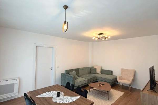 Shtepi me qera Apartament ne Tirane, 2+1, Mobilimi E mobiluar, Pagesa 700  Euro.
