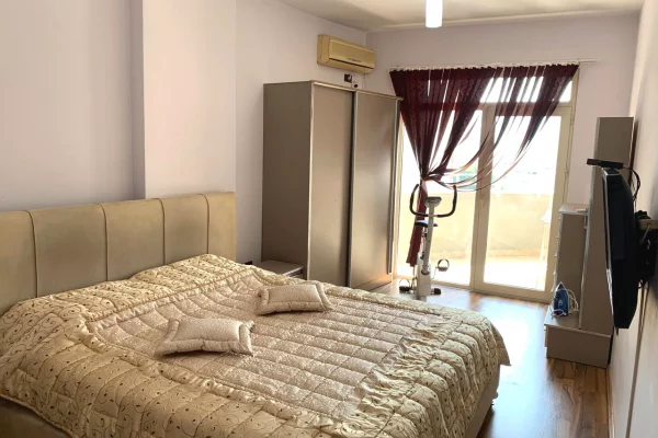 Shtepi me qera 2+1 ne Elbasan - 400 Euro