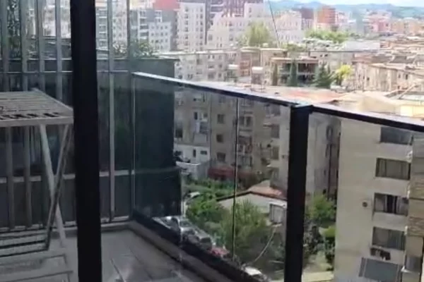 Shtepi me qera Apartament ne Tirane, 1+1, Mobilimi E mobiluar, Pagesa 50,000  Leke.