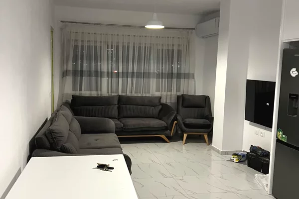 🏡 Jepet me qera apartament 1+1+🅿️ tek Casa Itala!