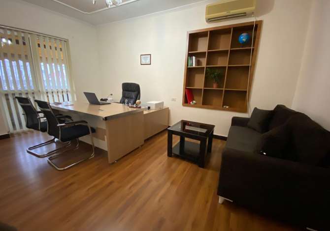 Pajisje biznesi ne shitje ne Tirane - 750 Euro