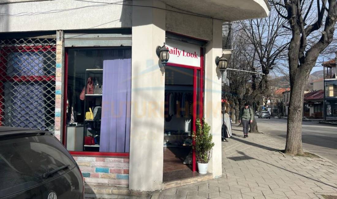 Shitet, Aktivitet Biznesi, Lagjia 18, Korce (KO37825)