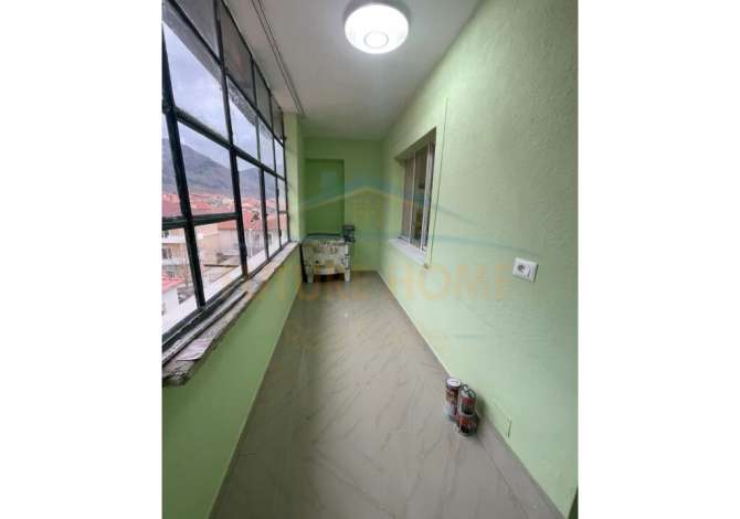 Appartamento in vendita a Koriza 2+1, Vuoto