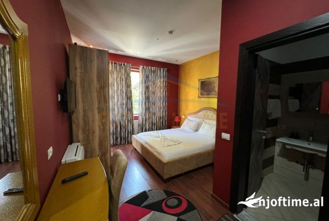 Shitet, Biznes (Hotel), Bulevard Republika, Korce(KO44124).