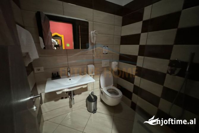 Shitet, Biznes (Hotel), Bulevard Republika, Korce(KO44124).