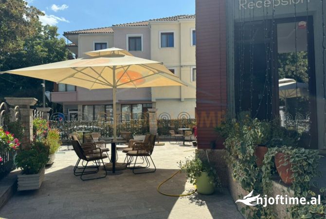 Shitet, Biznes (Hotel), Bulevard Republika, Korce(KO44124).