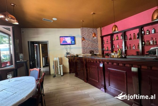 Shitet, Biznes (Hotel), Bulevard Republika, Korce(KO44124).