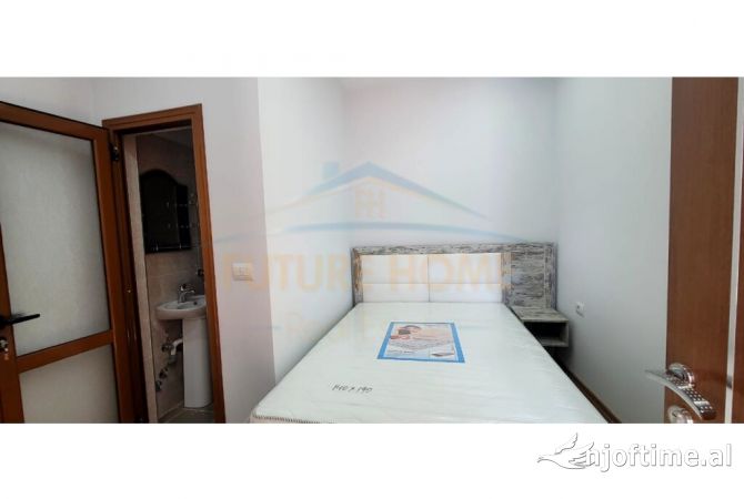 Shitet, Hotel, Lagjia 8, Korce(KO45359)