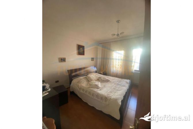 Casa privata/Indipendente in vendita a Koriza 4+1, Arredato