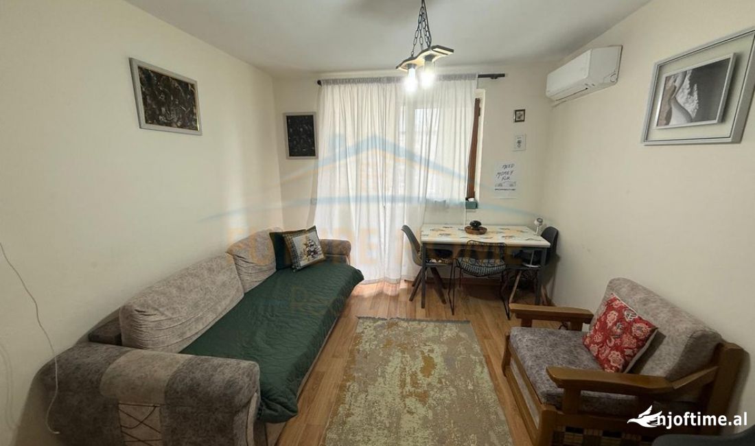 Appartamento in vendita a Koriza 1+1, Arredato