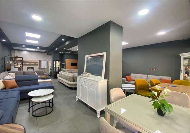 Ambient biznesi me qera 1+1 ne Tirane - 1,600 Euro