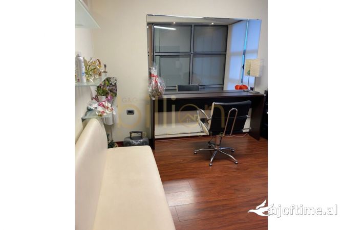 ISH EKSPOZITA, JEPET ME QIRA AMBIENT BIZNESI! ID: Billion3724