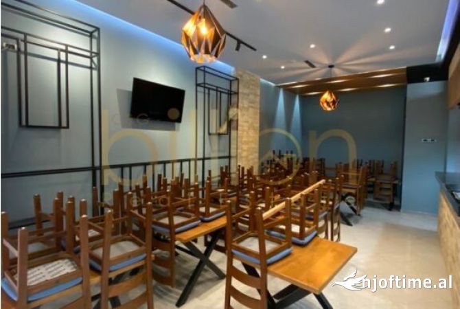 Business Property in Sale 2+1 in Tirana - 200,000 Euro