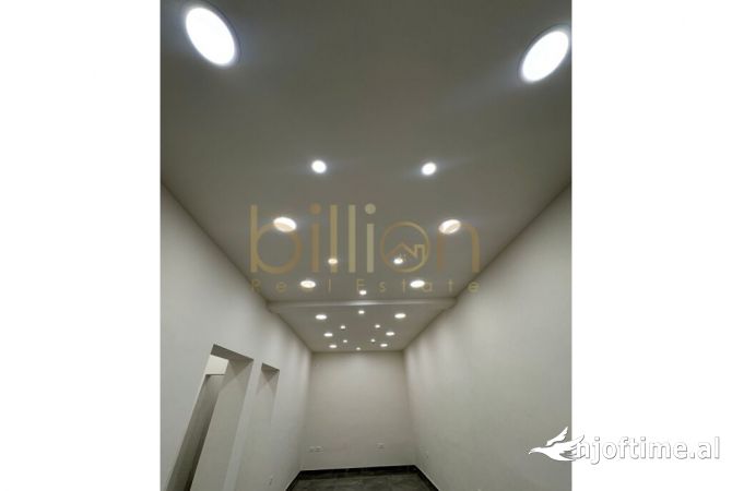 Business Property in Sale 1+1 in Tirana - 565,000 Euro