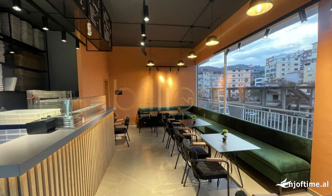 PRANE KRISTAL CENTER , SHITET BIZNESi BAR-PICERI ! 18 000 Euro, ID: Billion3917