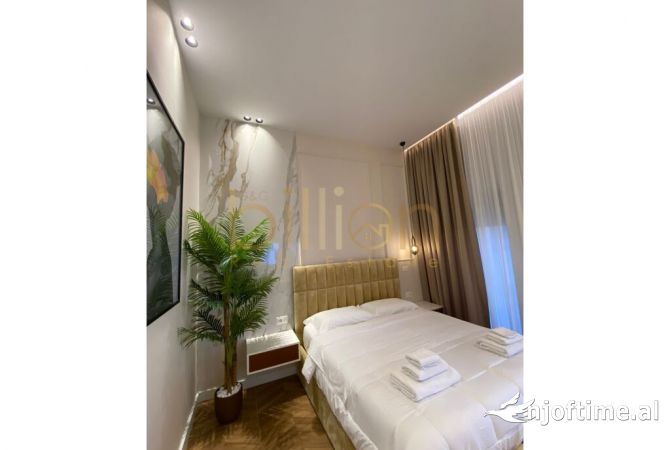 Shtepi ne shitje Apartament ne Vlore, 1+1, Mobilimi E mobiluar, Pagesa 280,000  Euro.