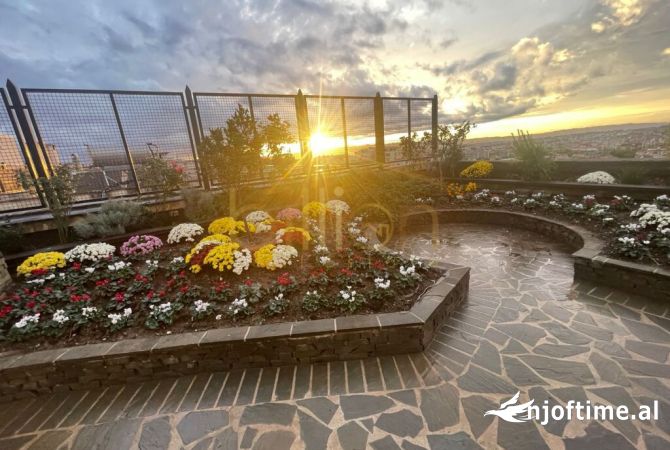 Shtepi ne shitje Apartament ne Tirane, 3+1, Mobilimi E mobiluar, Pagesa 700,000  Euro.