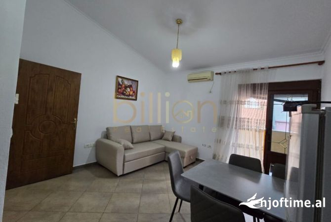 Shtepi me qera Apartament ne Tirane, 1+1, Mobilimi E mobiluar, Pagesa 500  Euro.