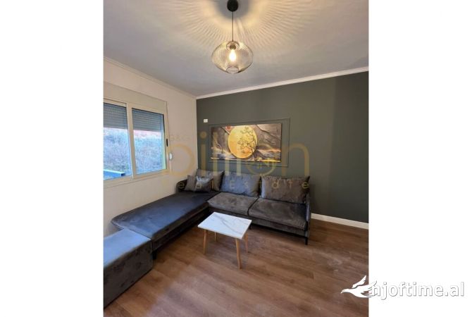 Shtepi ne shitje Apartament ne Durres, 1+1, Mobilimi E mobiluar, Pagesa 73,000  Euro.