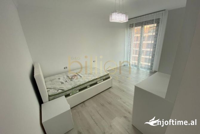 Shtepi me qera Apartament ne Tirane, 2+1, Mobilimi E mobiluar, Pagesa 700  Euro.