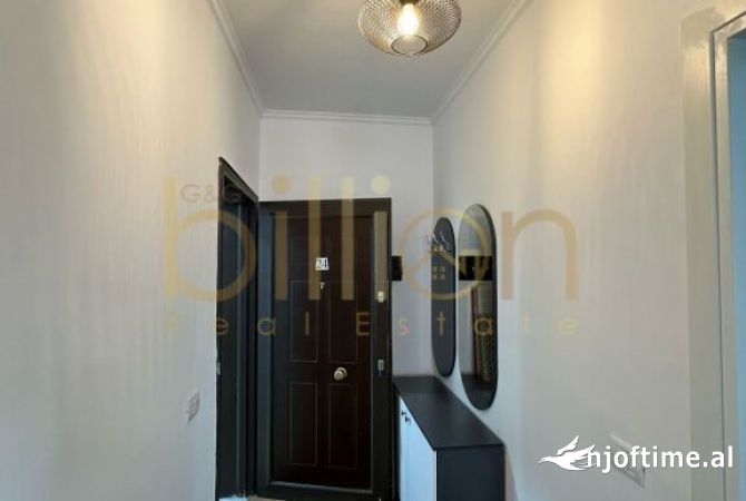 Shtepi ne shitje Apartament ne Durres, 2+1, Mobilimi E mobiluar, Pagesa 86,000  Euro.