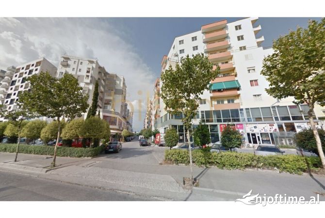 Business Property in Sale 3+1 in Tirana - 100,000 Euro