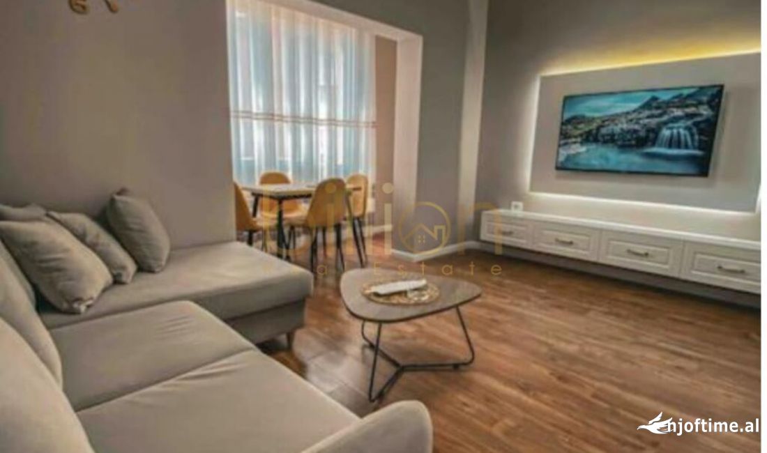 Shtepi ne shitje Apartament ne Tirane, 1+1, Mobilimi E mobiluar, Pagesa 240,000  Euro.