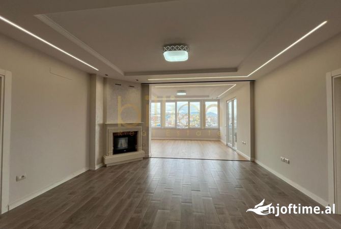 Shtepi ne shitje 3+1 ne Tirane - 280,000 Euro